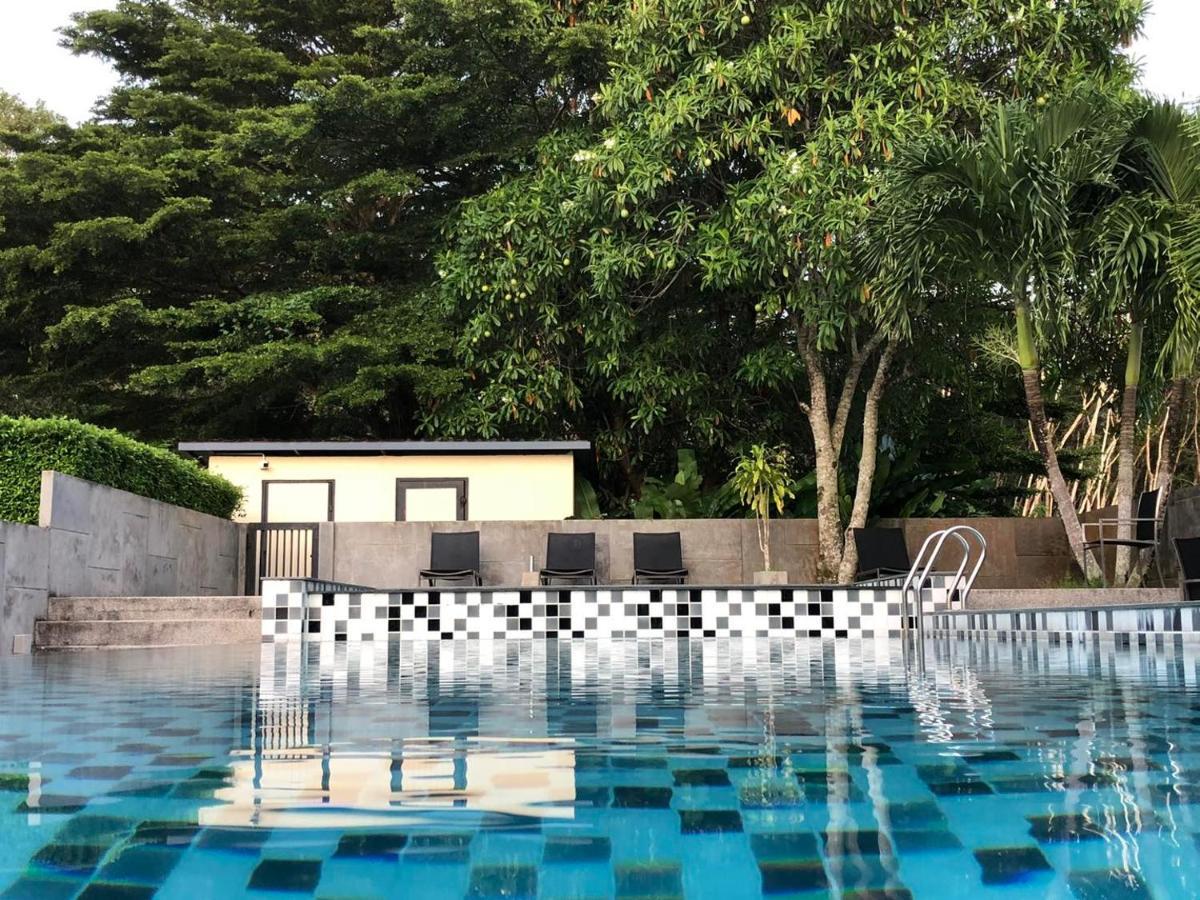 The Rubber Hotel Phuket Thalang Exteriér fotografie